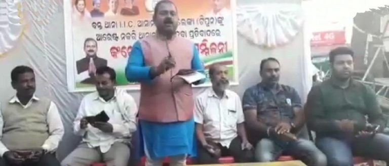 03110cd9948cd751f8fb5a39edcdd81938ec434316503e80c2e132079abdefb4_1