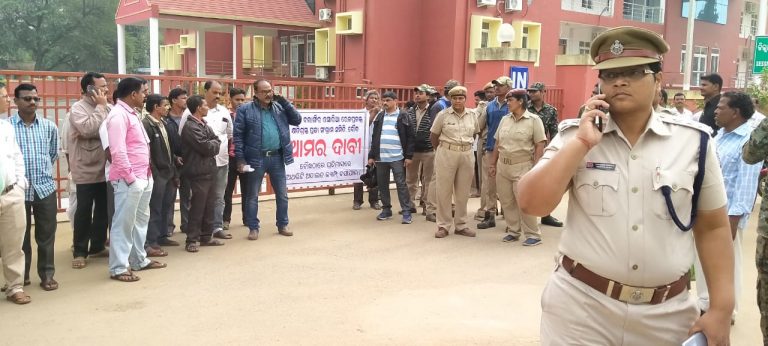 20aaa9dcd9e6f10527bdcd9477383e95f02217ccc94b8e9d234c6e0fce7b52f3_1