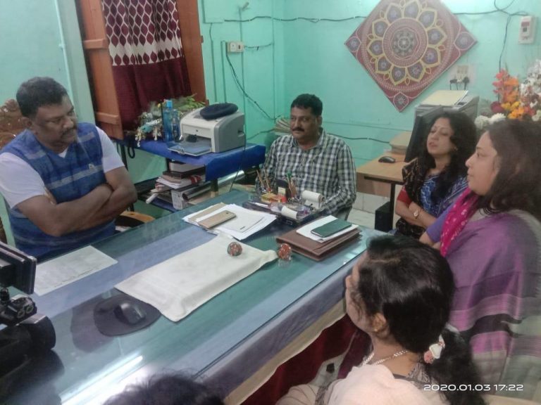 4edab846a9d413dbf5ceae1bdb23b17ba351d606e2352fa8ef55846379b6cf94_1