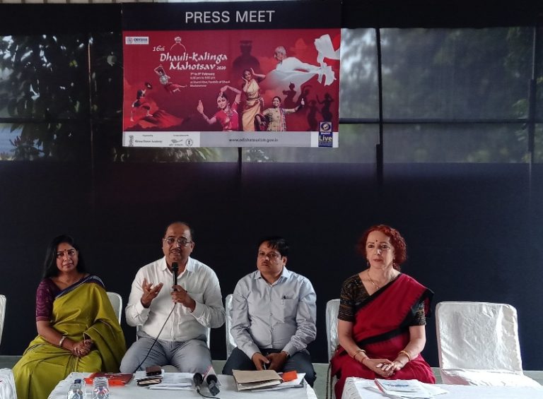 9ed4857410bb7f2e1ff38b9a585a7b409ce6d9936e5aedfad6a90e4fed903525_1