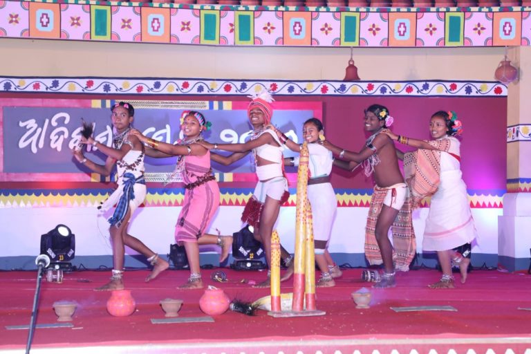 a2502c29b77ec2fb5b93dd6bf5ffa035159296d3270baace4ab6a09480e97153_1