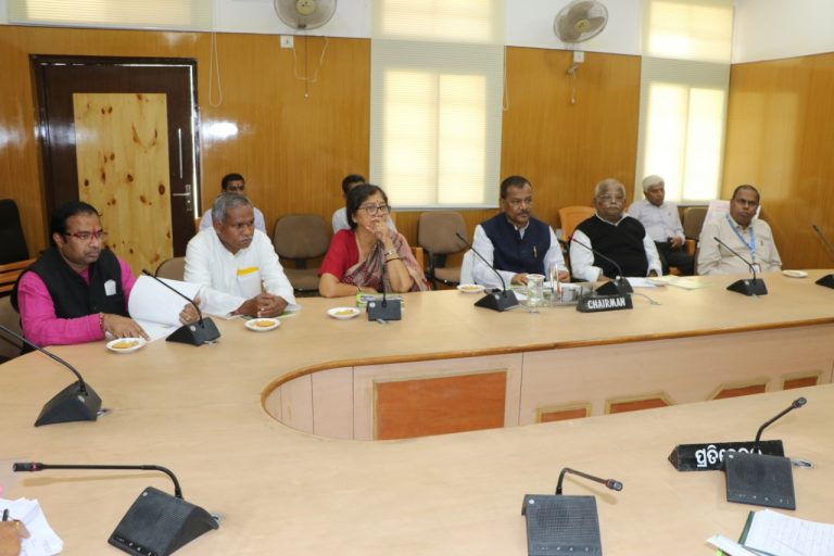 a69d49cc579d8feaf1e09db63d384f82cb61f68449609d437dd2f339aa03cff7_1