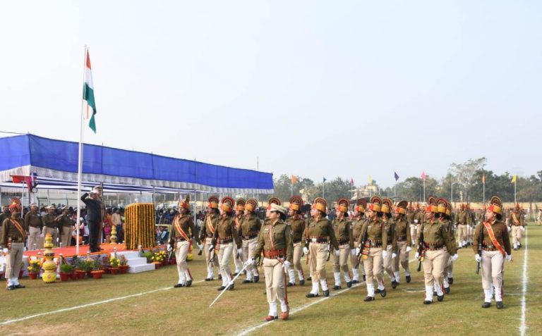 c96fac18ac5f150cc198c7916a11a0e6ac26366cbebfee8f439943de42dd54e5_1