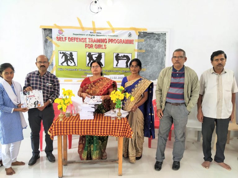 b78c6c9d-da6f-43e9-8f4b-7682a37972fc