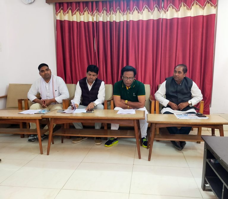 cc22af05260eba72ddbcd9cb9754e2b2eba85a041c958680aca308e24e9731d3_1