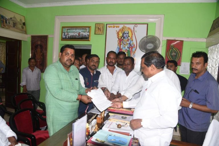 59f688f6d1b9ad491c69a1e1e6d5036f1adf40900c2dd1542021144556e0828b_1