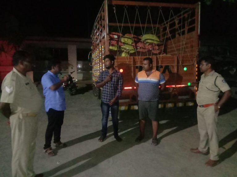 643a09e9aee6bcce70a7567365e4b00d65aa52c1994103198f50496cdfb4874d_1