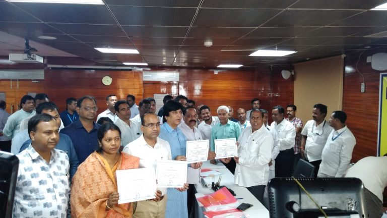 99ea67a1b7694ba00b62e09b2fa67969d2aca2bca2806c0db2214d1819a656e2_1