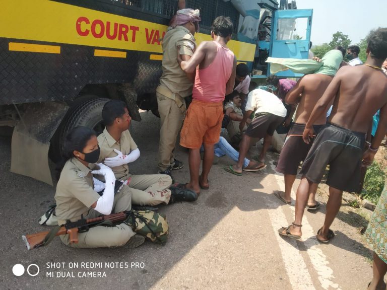 3a9f550abae464165b1b2e601a28e540e01b03fbe05a6226687e2c76aaa86eb6_1