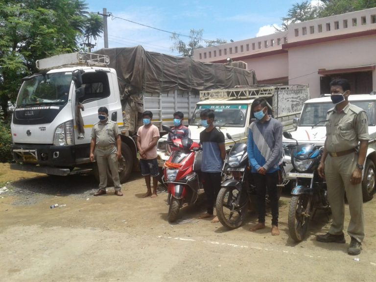 2a9abdbd5ca5886be73b78250680c9ba9b38e819f29ea76b267e1ecce2eb3042_1