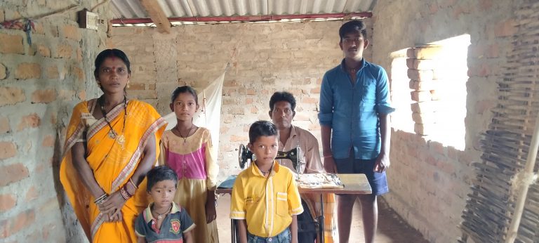 5cb9f17684f4325f3beffdcb82328be90e671b58e9fb7a1dfa99f93d6423416c_1