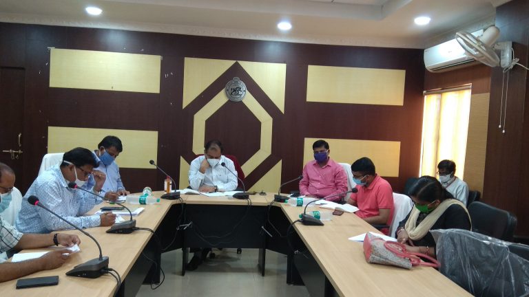 e685d9a048b99faa9b355d7488ce06c81dc4376a3dbedc93d08dc5c7d4d3c9af_1