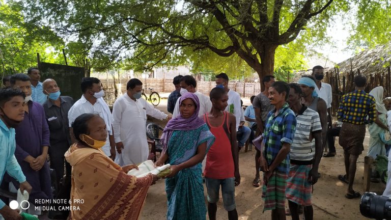 ded870c6e82c4adf72940f527a8351ae2a63b17cce6a5a8ae8af42e9c754fc4a_1