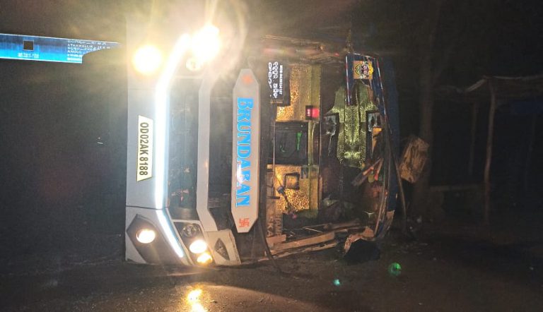 4796c2bccbf776b2e3ea0f379753de5eef749fca56df222b275eedcfb90d51c9_4