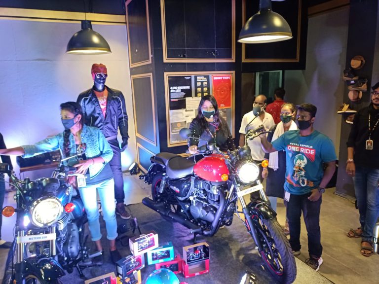 WhatsApp Image 2020-11-06 at 11.29.06 PM