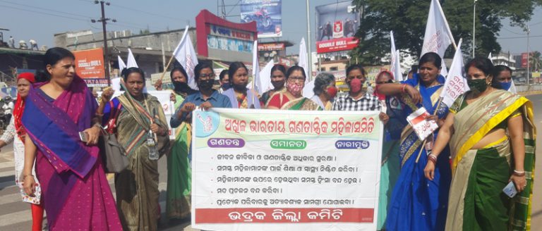 41b0ce2c50329756b5ab6ffb9e42124dab04132660420c919c1a4fb3d33cacaa_1