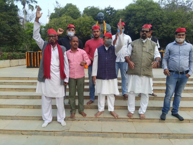 025d748ebce735e1b17c2df33434257247772e2f693cc9d16819a56167bffefb_1