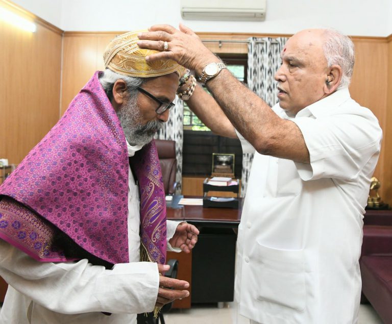 96a9746b4b7053e6a735055d12f62fd3cc37b8c003e97428f6dd886f1062ebf5_1