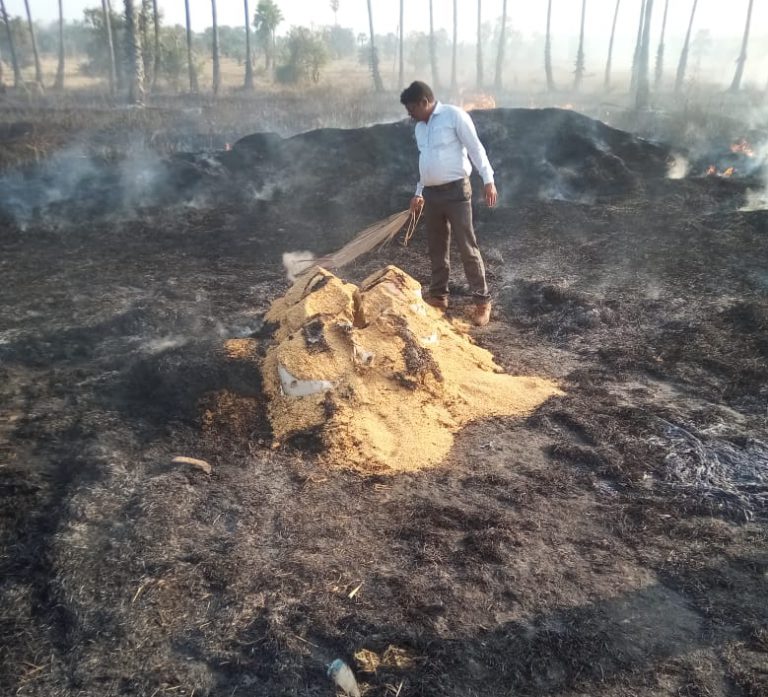 d761e66d4fb50a275d780ccfbec2e4b7eaeaa85348ca2feb30cb28887b96e7e9_1