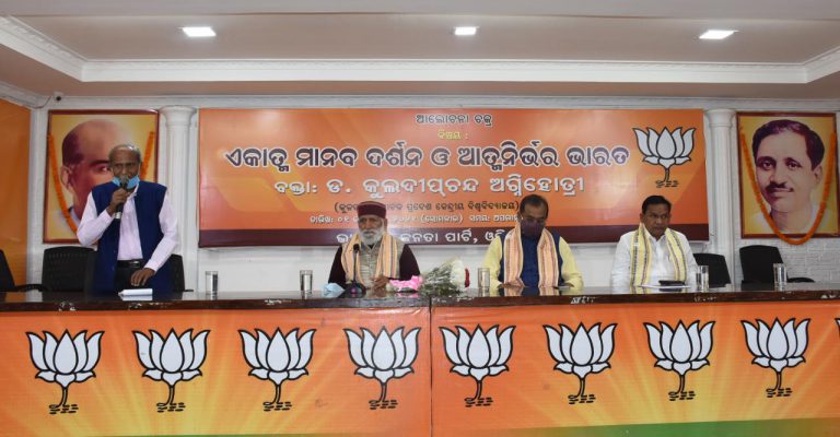 5c5287d2c98e727e706d82cd04ccb6e881b8ac7c951c2b1eb5c88fa195bbdd98_1