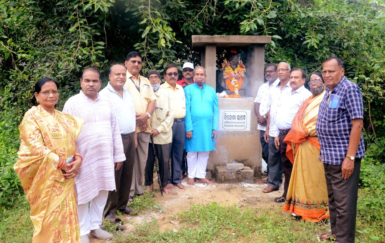 WhatsApp Image 2021-11-15 at 9.44.21 PM