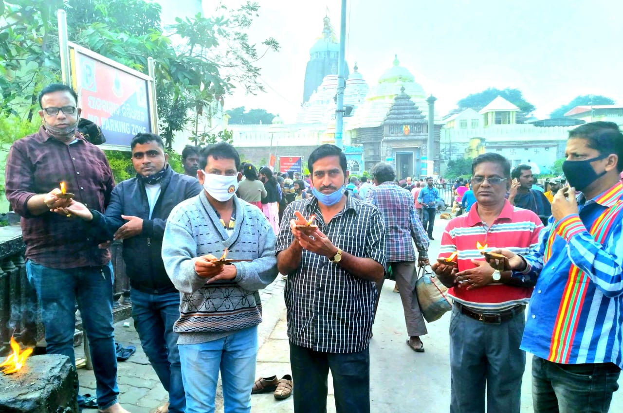 WhatsApp Image 2021-12-27 at 12.24.10 AM