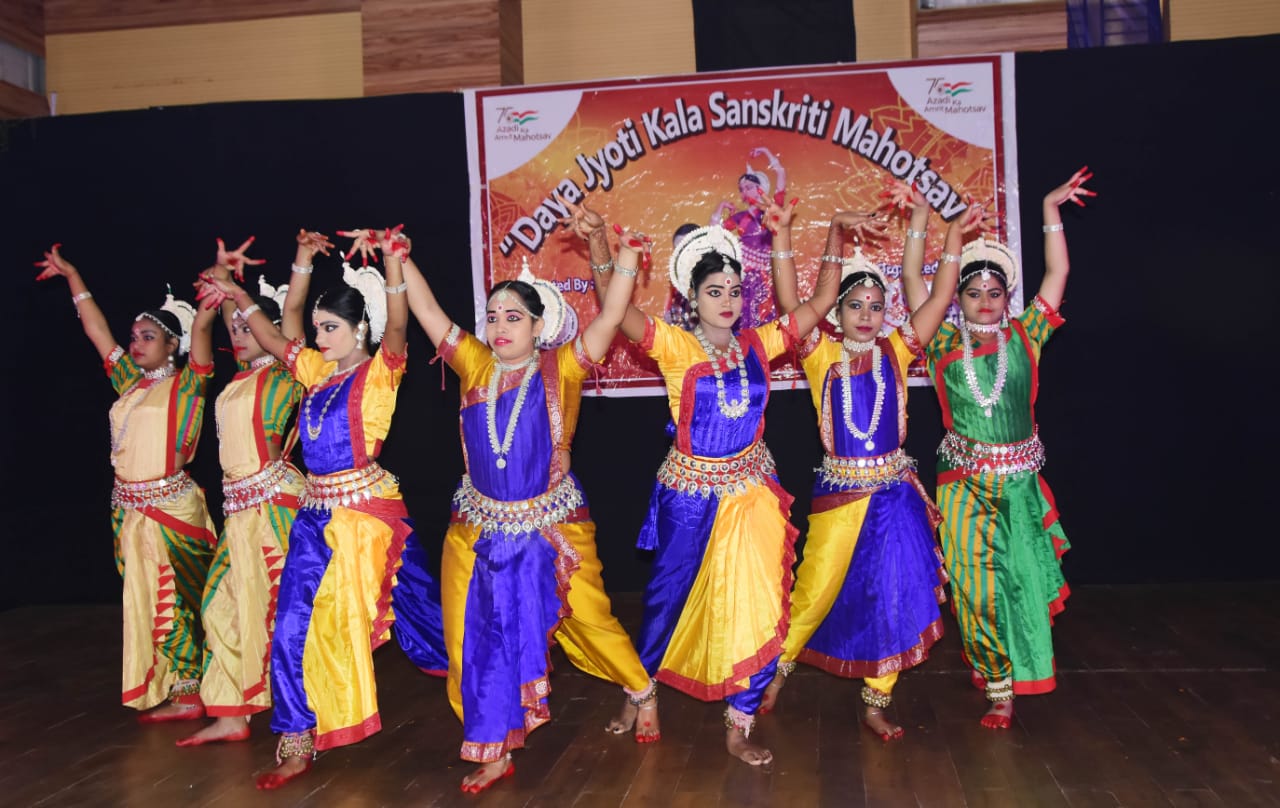 WhatsApp Image 2023-01-30 at 9.11.01 PM (1)