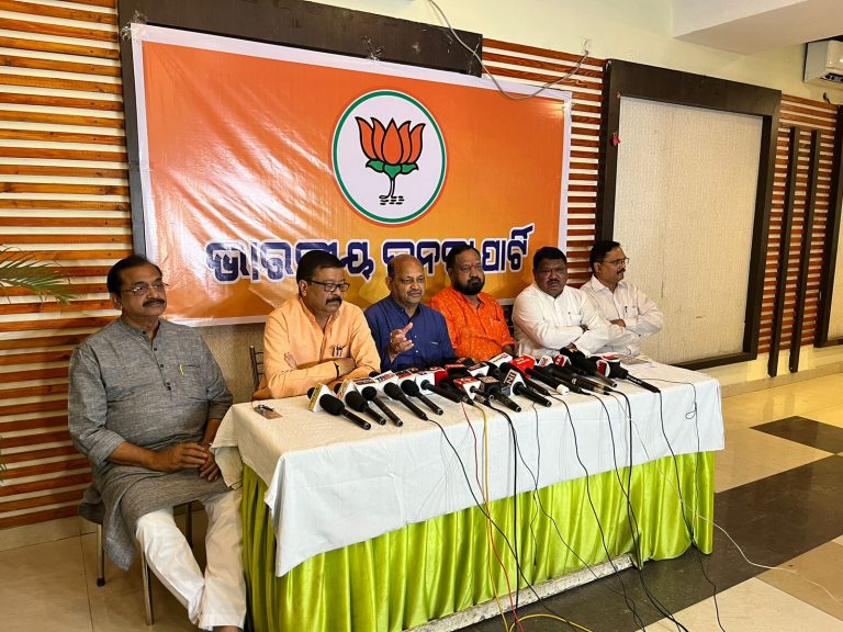 WhatsApp Image 2023-04-19 at 6.22.44 PM