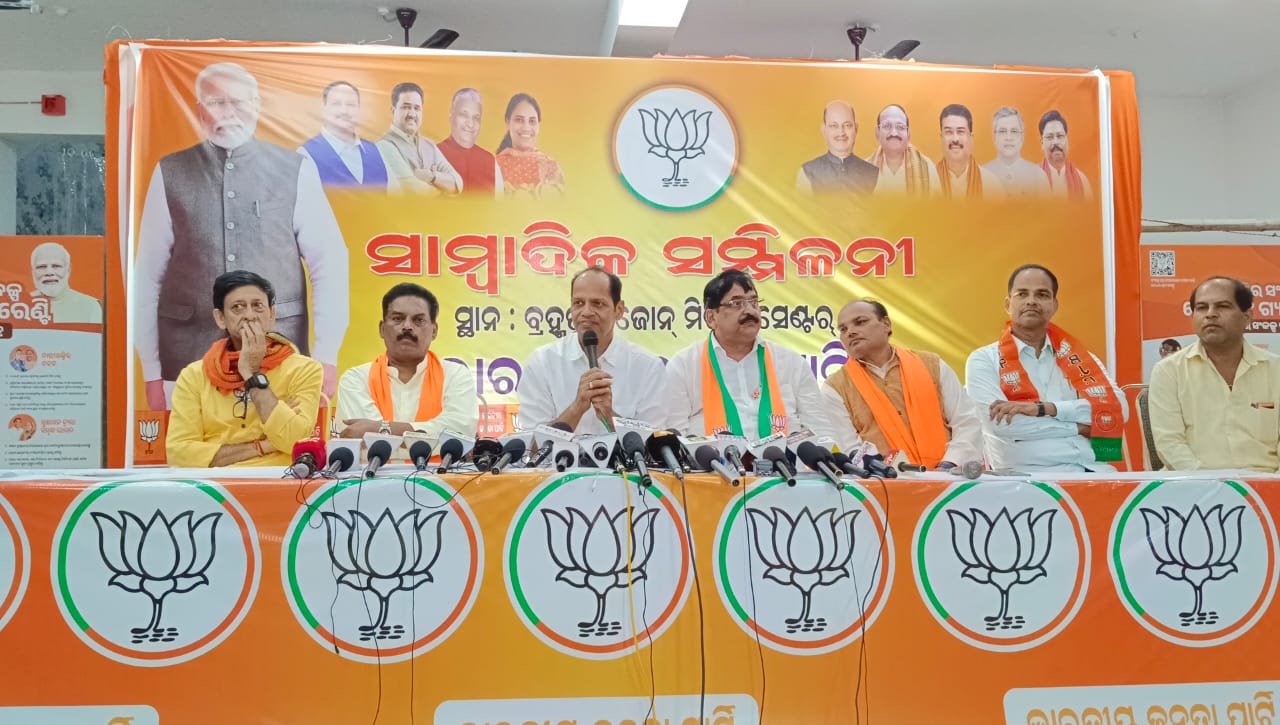 WhatsApp Image 2024-05-03 at 16.29.18