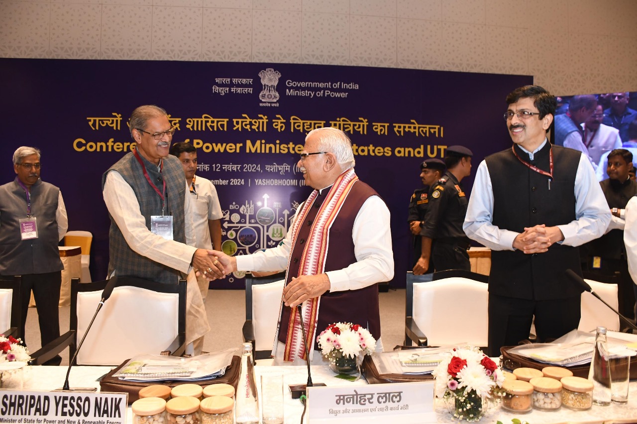 WhatsApp Image 2024-11-13 at 16.33.05