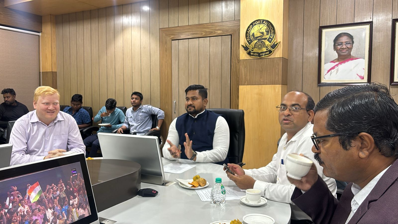 WhatsApp Image 2024-11-21 at 16.43.01