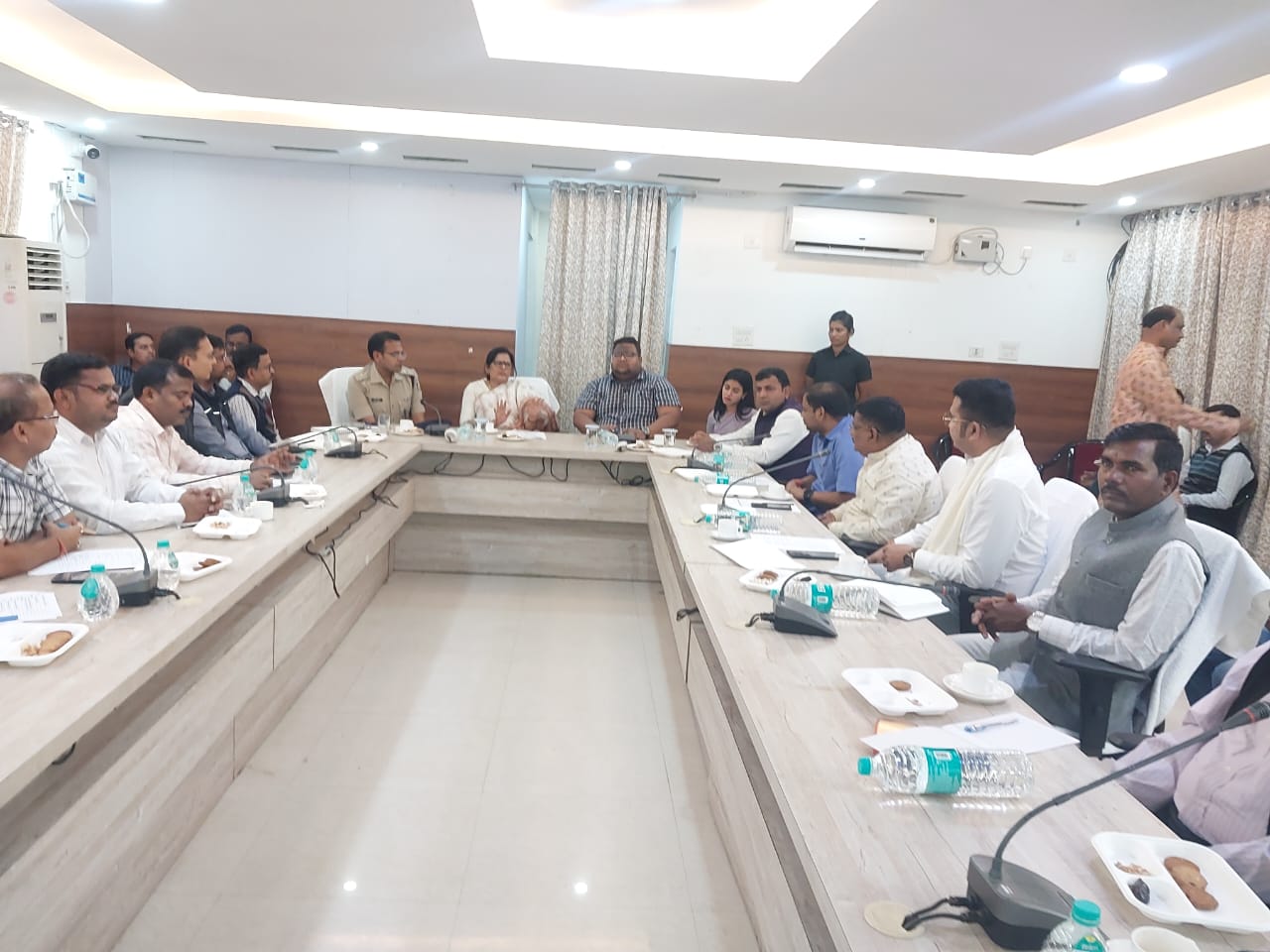 WhatsApp Image 2024-12-17 at 19.20.40