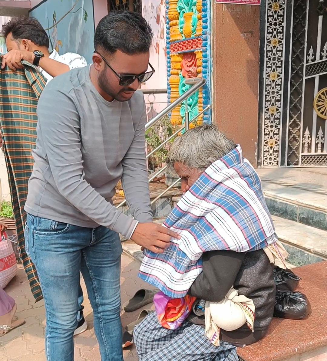 f12fefc88edab52dfb09fae5ab90cc72_558561687