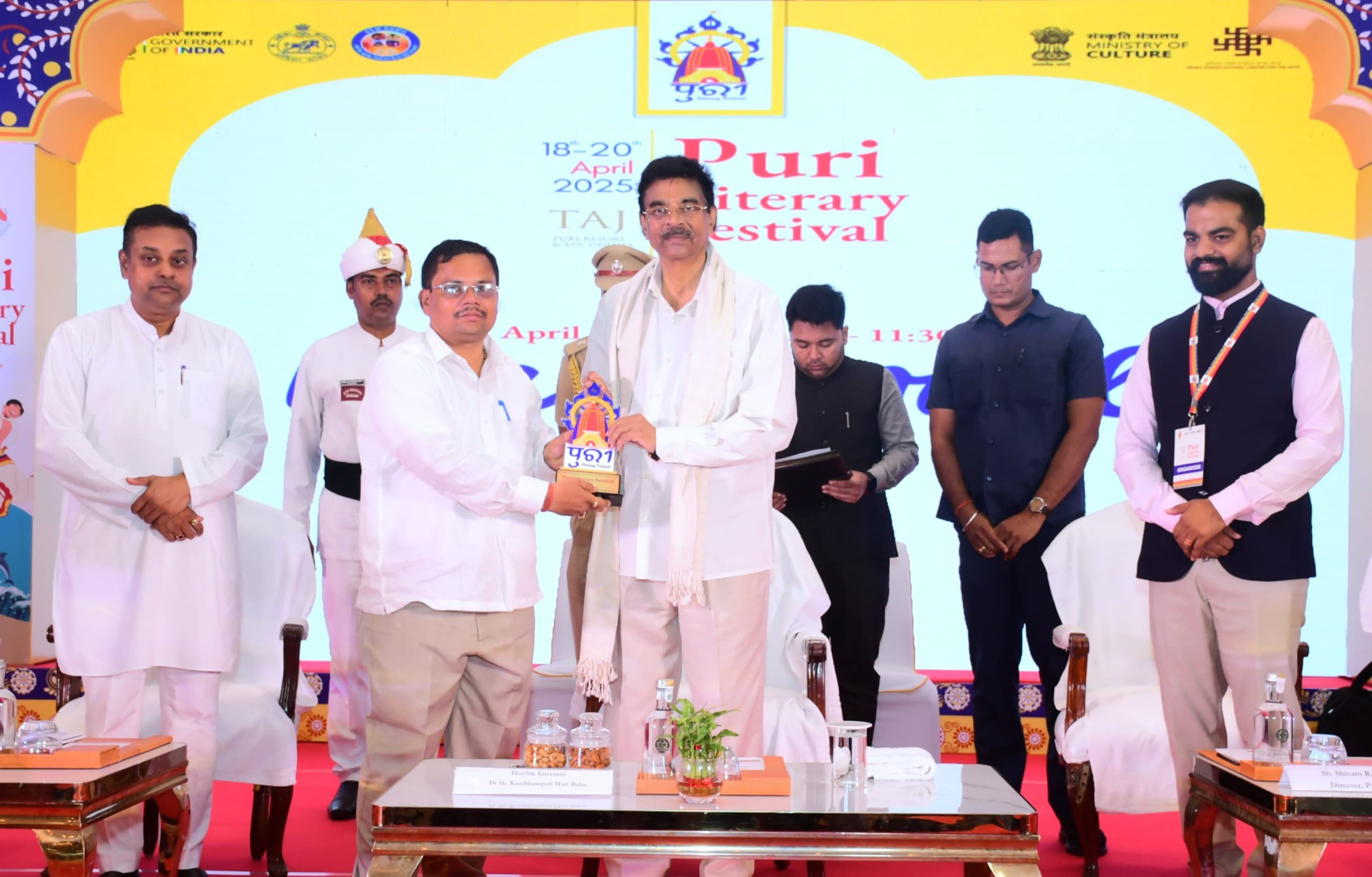 WhatsApp Image 2025-04-18 at 22.59.33