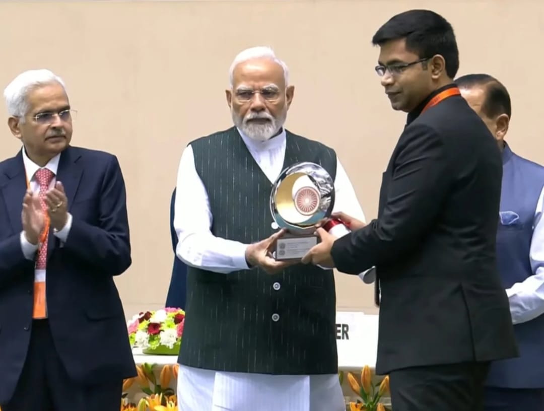 WhatsApp Image 2025-04-21 at 21.43.19