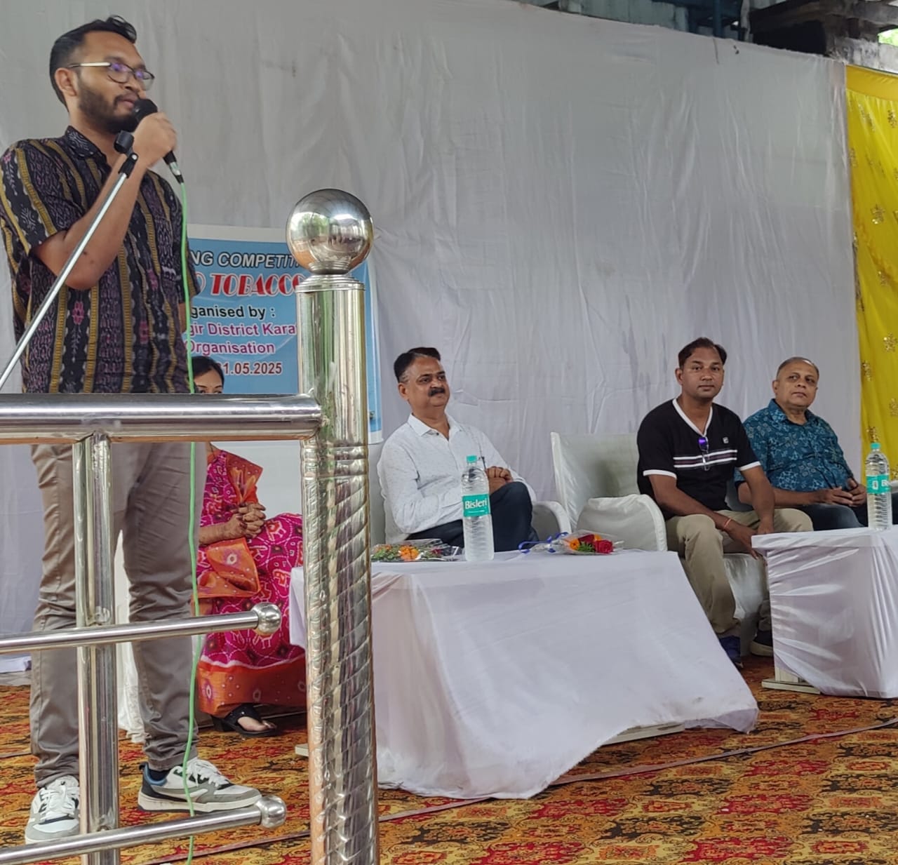 3327bad1abcb49a92d0cf3d9c1cc5eb4_1181568499