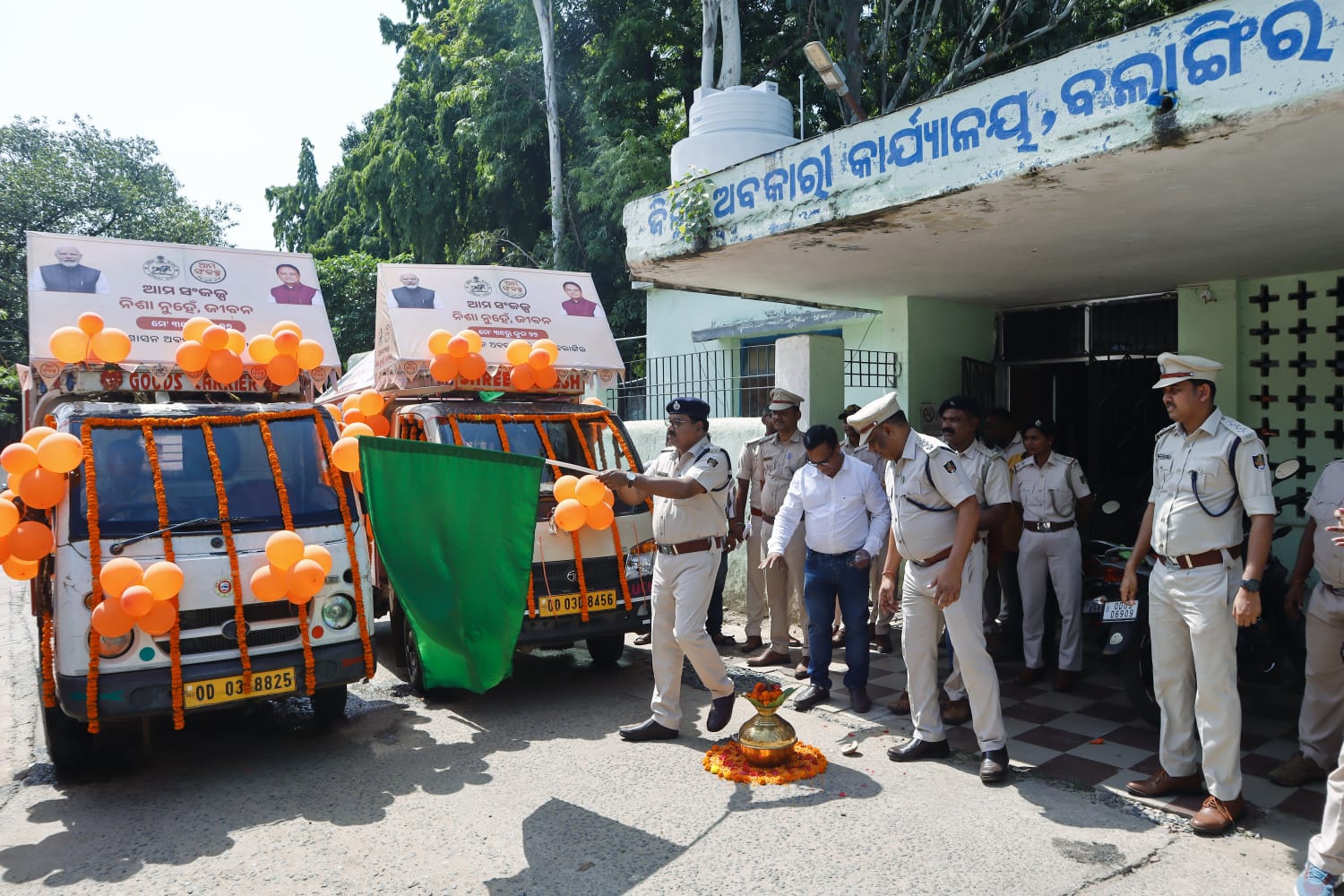 49509661c978f63e6529d3f4ca3fee2f_786707135