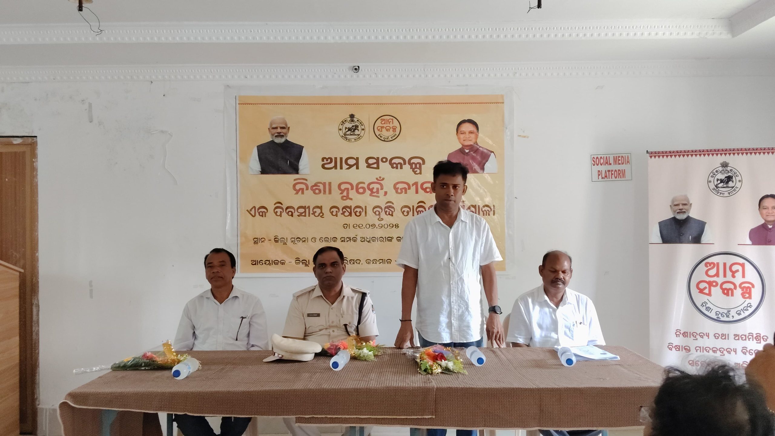 5a79eb4f2a55327c67c973d49dd7ded6_1284324650