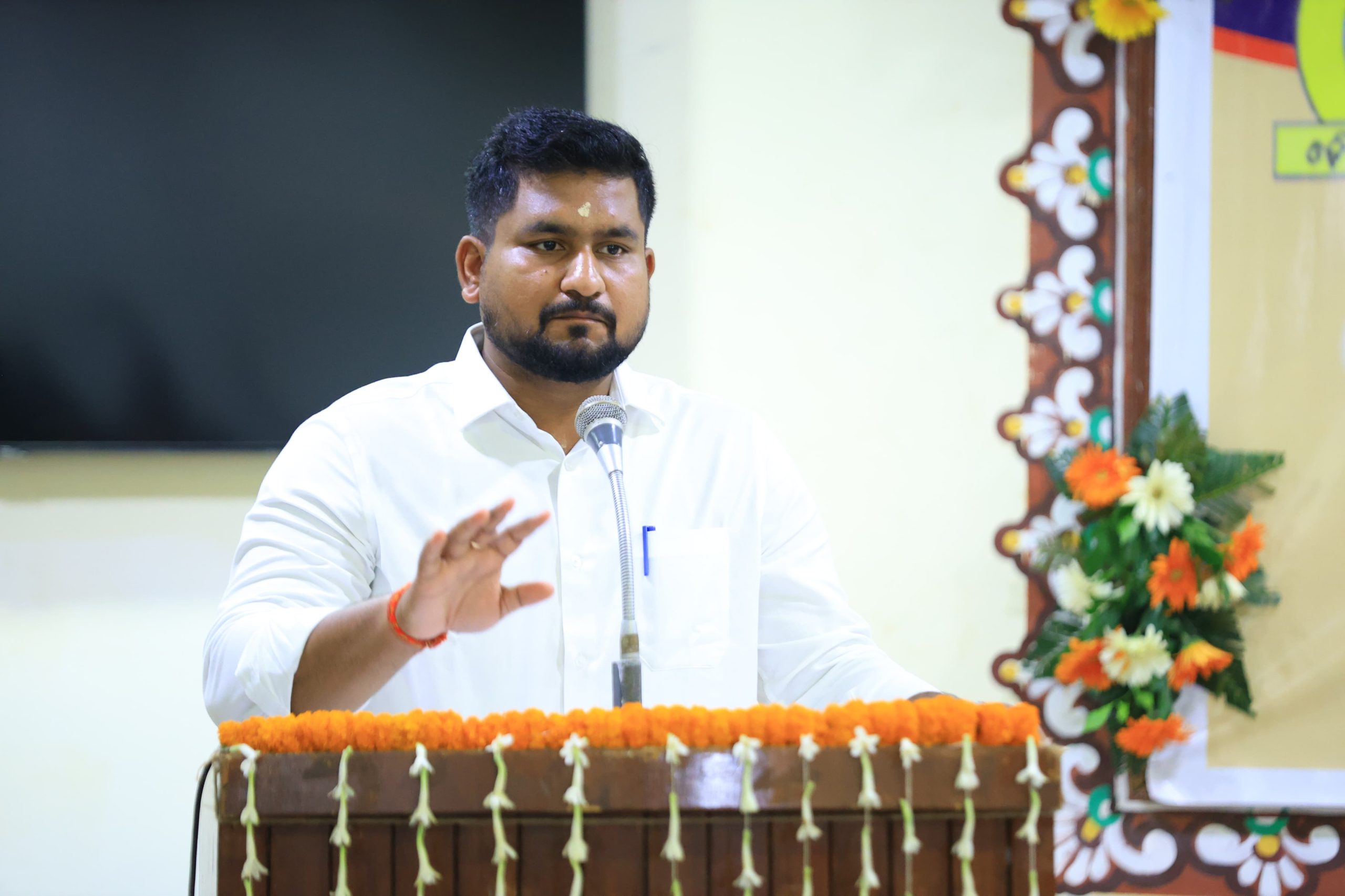 WhatsApp Image 2025-06-03 at 18.18.45