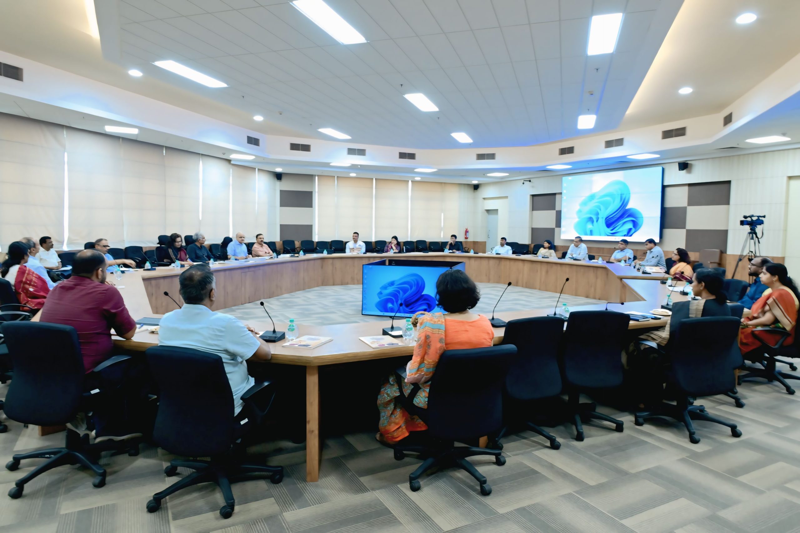 WhatsApp Image 2025-06-21 at 22.13.58