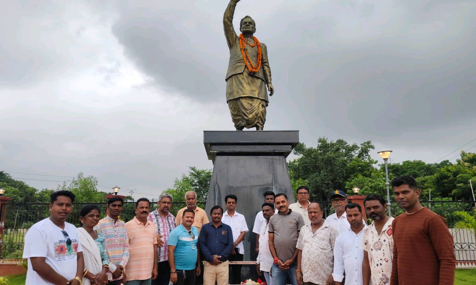 6322f836070ef08b2a00afb7f8cab249_1298638147