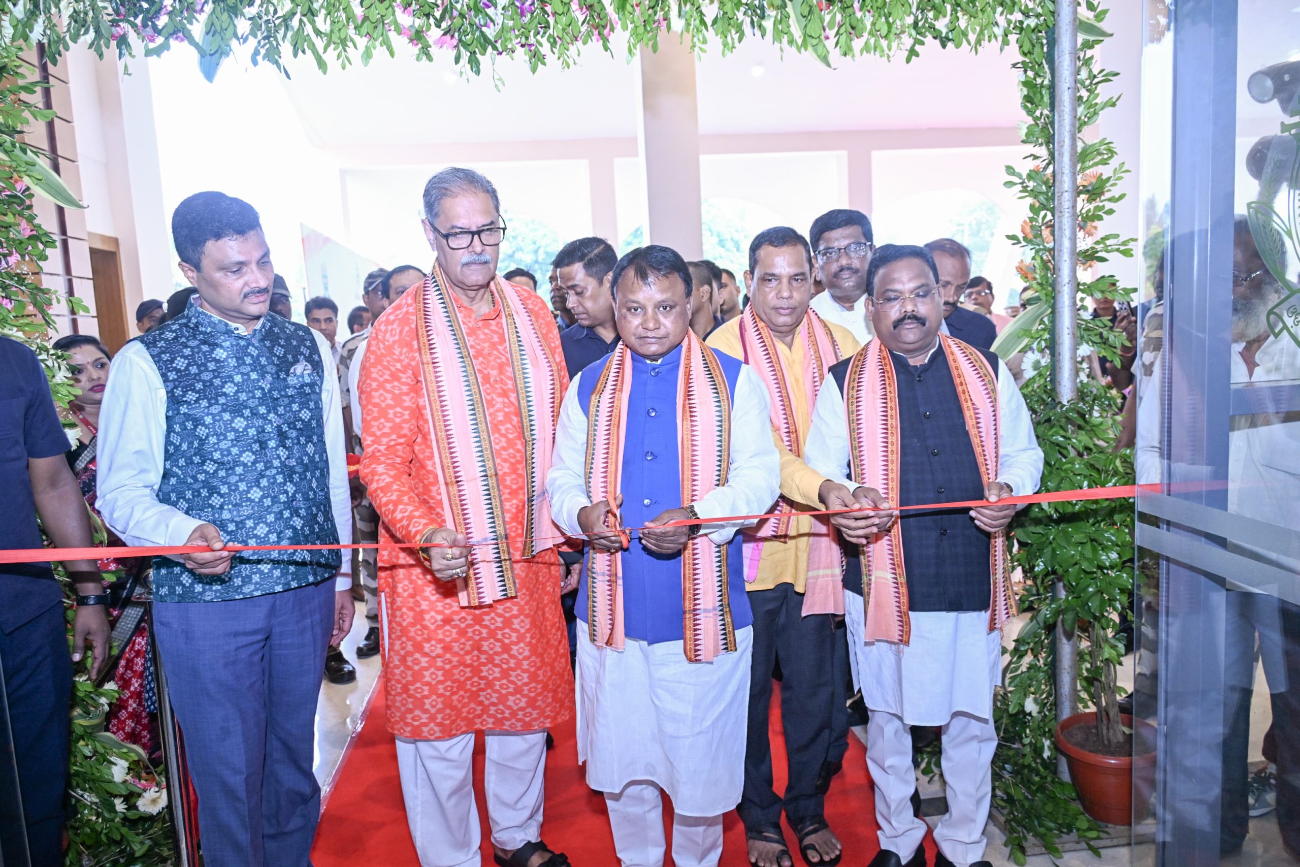 WhatsApp Image 2025-08-27 at 16.04.32